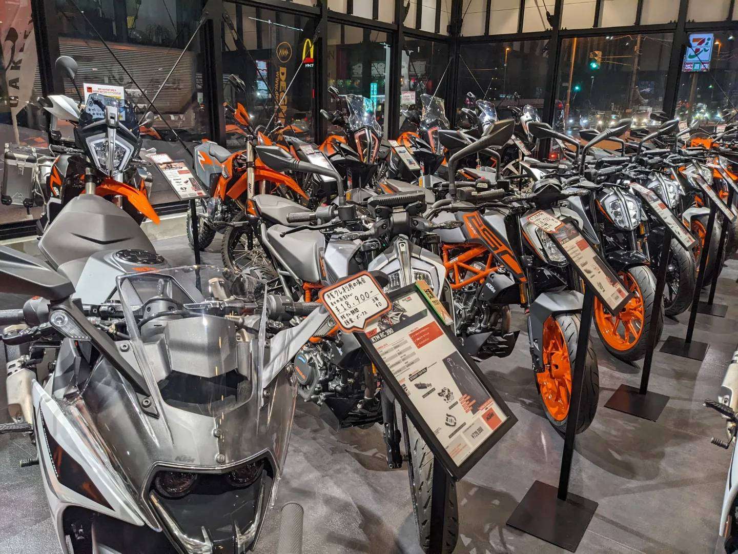 KTM ハスクバーナモーターサイクルズ 新車 金利 2.9％ 低金利でローン組めます！ SUZUKI MOTORS 