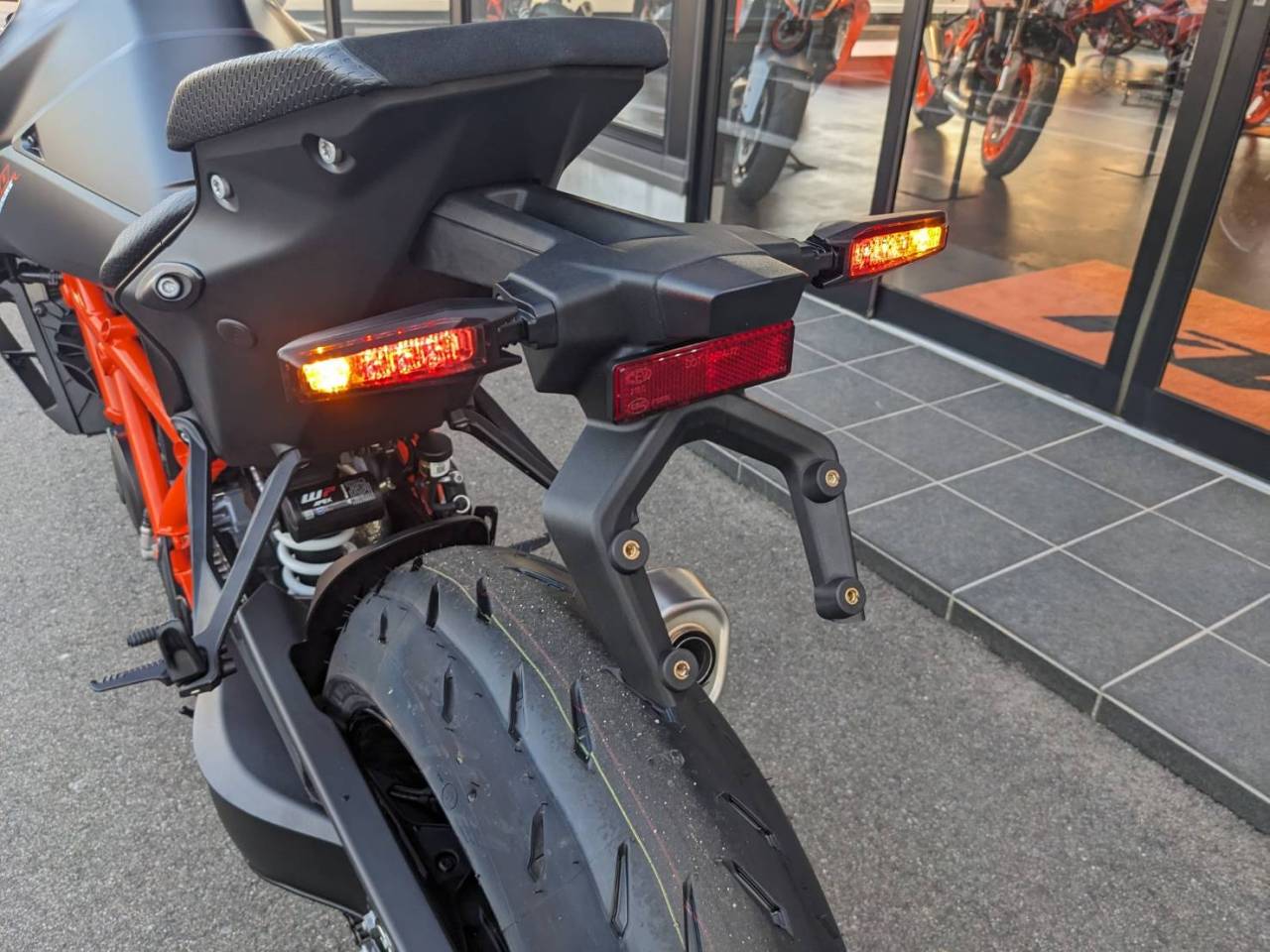 2024年モデル KTM 250 DUKE クイックシフター登場 | 二輪に関する 